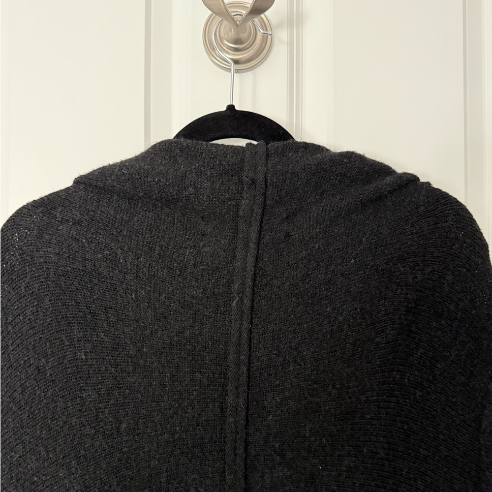 Zara | Oversized Long Sleeve Sweater - Picture 7 of 9
